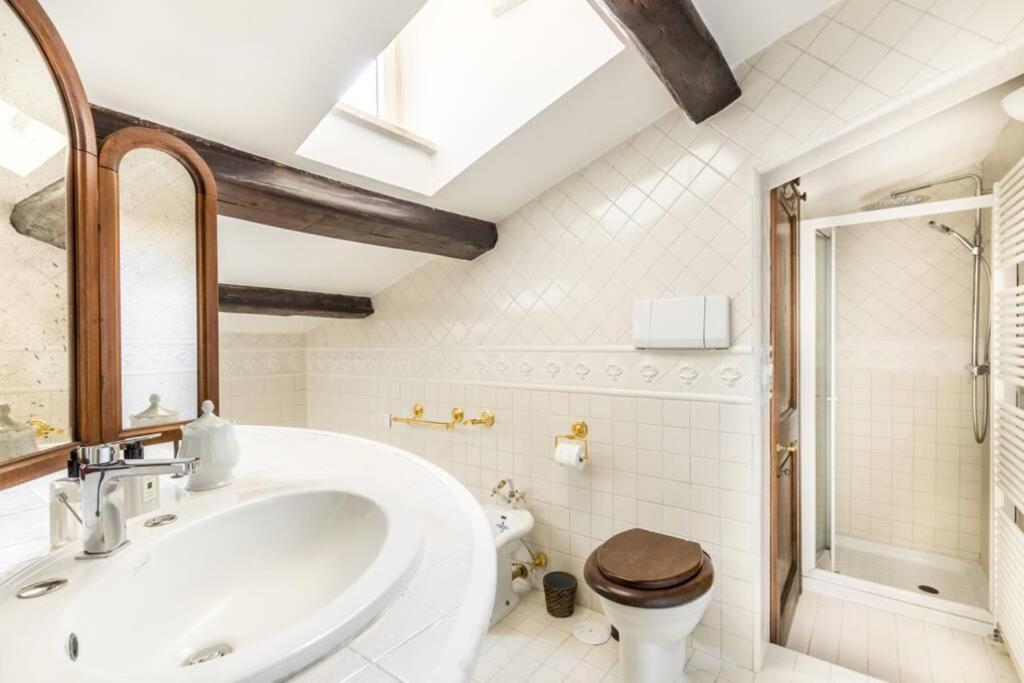 Palazzo Ruspoli Suite Рим Экстерьер фото